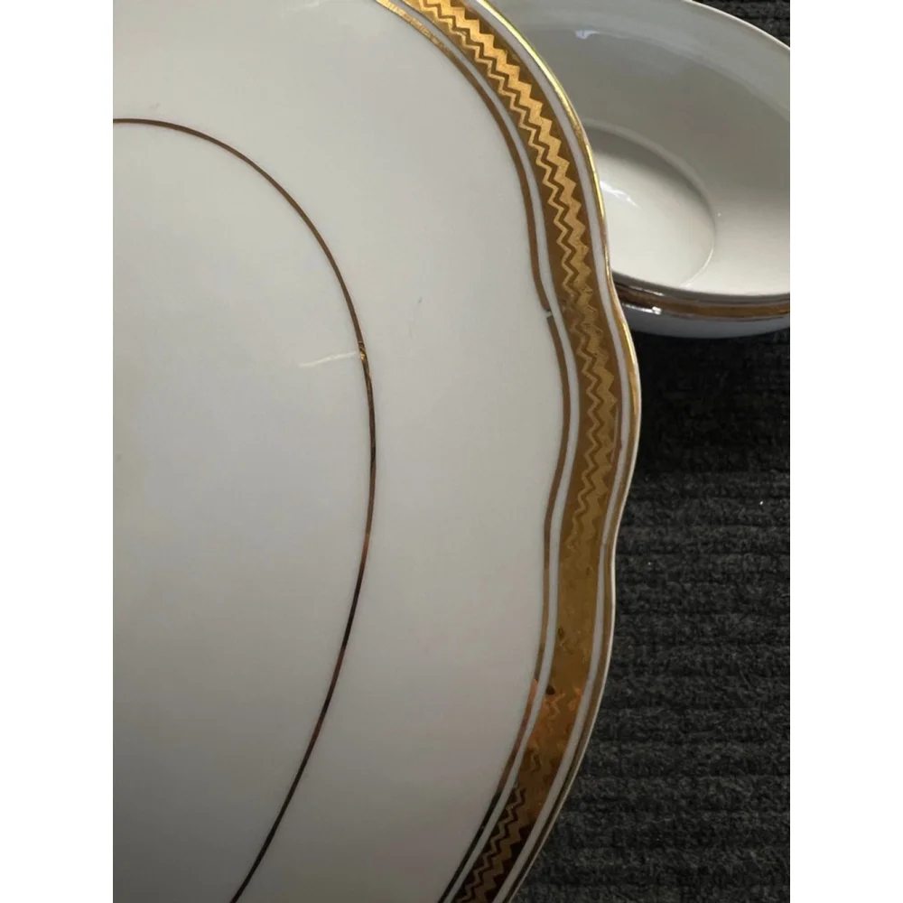 Vintage Vista Alegre Portugal White and Gold Tureen Serving Dish with Lid